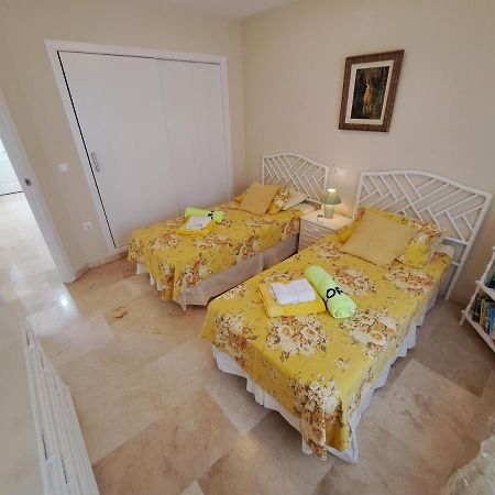 Three Bedroom Apartment In Albir - Playamar II El Albir Exteriér fotografie